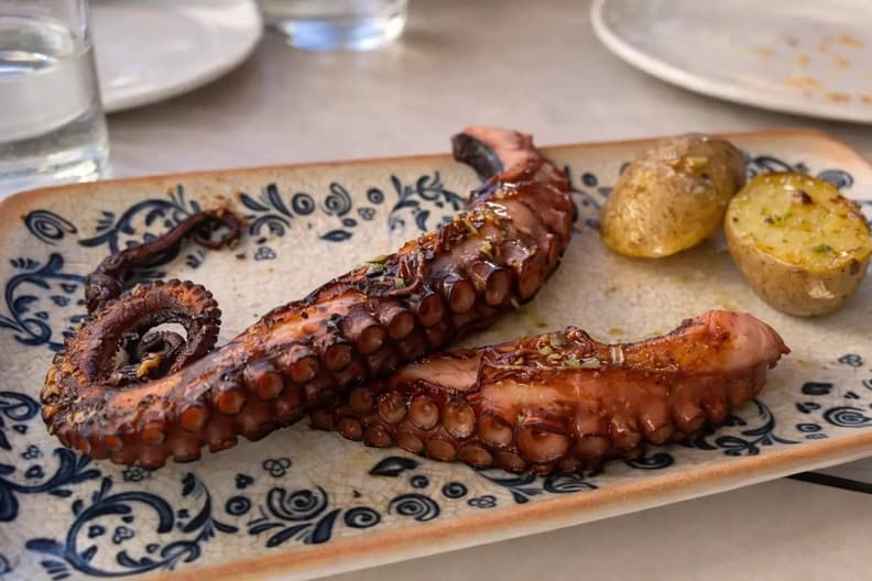 Pulpo a la plancha con patata